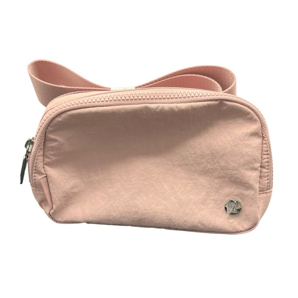 Lululemon pink belt bag Everywhere Belt bag 1 L Light Pink